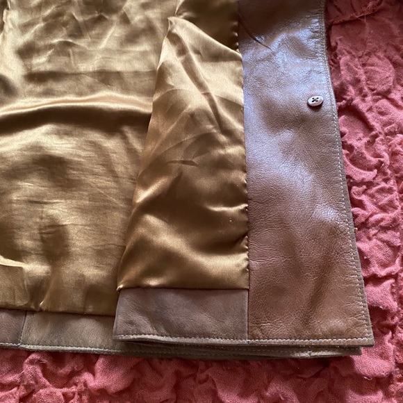 Jacket - Picture 6 of 8